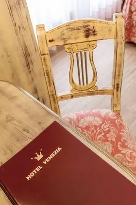 Dört Kişilik Oda