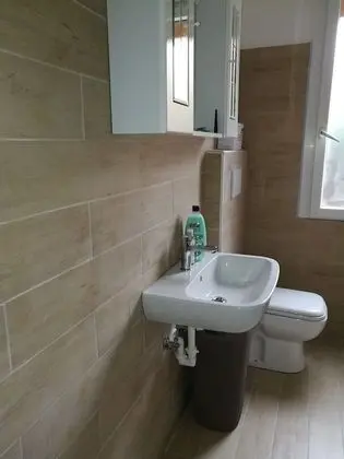 Tek Kişilik Oda, Ortak Banyo