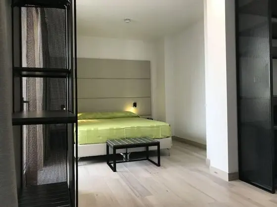 Tek Büyük veya İki Ayrı Yataklı Oda
