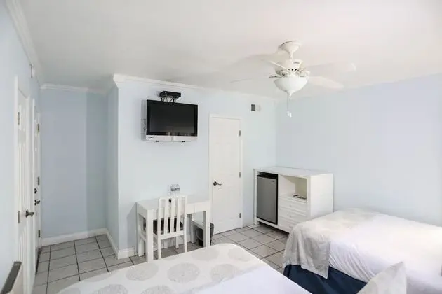 Deluxe Tek Büyük Yataklı Oda, 2 Çift Kişilik Yatak, Sigara İçilmez