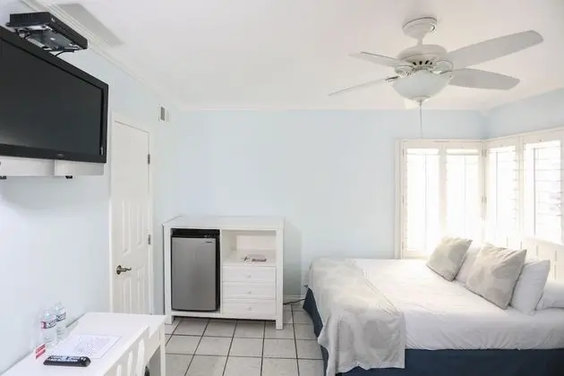 Deluxe Tek Büyük Yataklı Oda, 2 Çift Kişilik Yatak, Sigara İçilmez
