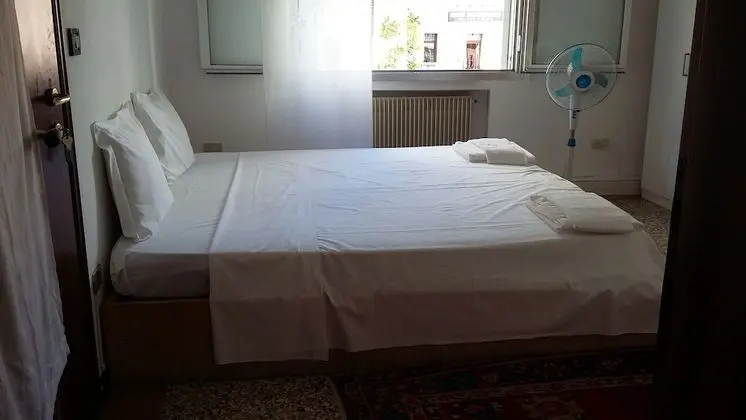 Standard İki Ayrı Yataklı Oda, Ortak Banyo