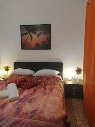 Deluxe Tek Büyük Yataklı Oda, 1 En Büyük (King) Boy Yatak, Ortak Banyo, Şehir Manzaralı