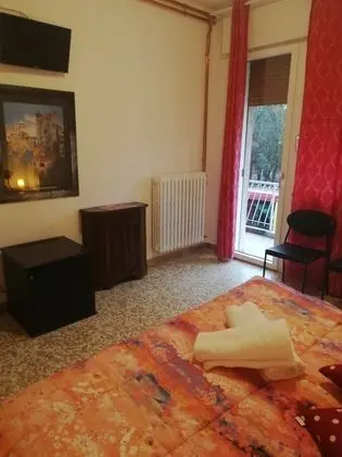 Deluxe Tek Büyük Yataklı Oda, 1 En Büyük (King) Boy Yatak, Ortak Banyo, Şehir Manzaralı