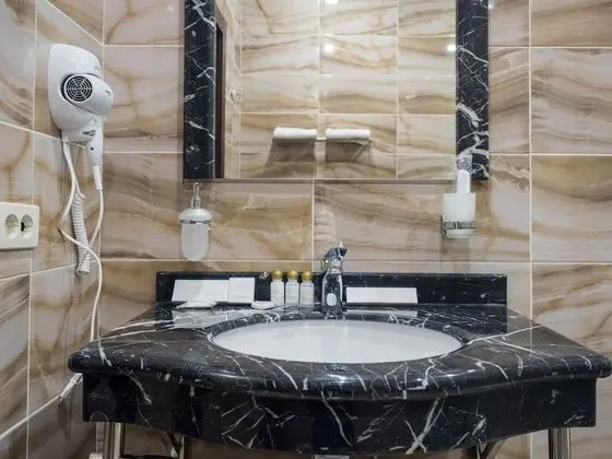 Comfort Dört Kişilik Oda