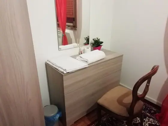 City Tek Büyük Yataklı Oda, Ortak Banyo, Şehir Manzaralı