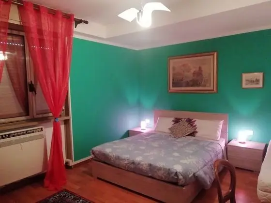 City Üç Kişilik Oda, Engellilere Uygun, Ortak Banyo