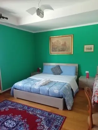 City Üç Kişilik Oda, Engellilere Uygun, Ortak Banyo