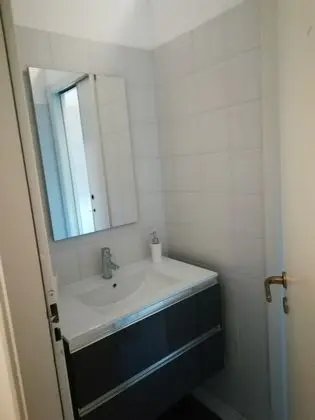 City Üç Kişilik Oda, Engellilere Uygun, Ortak Banyo