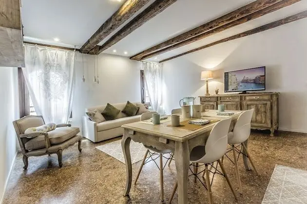 Apart Daire, 4 Yatak Odası