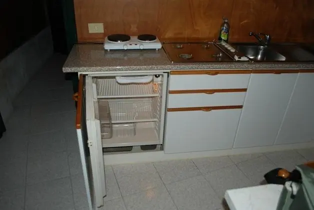 Tek Büyük Yataklı Oda, Ortak Banyo