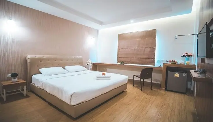 Deluxe Tek Büyük Yataklı Oda