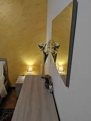 Tek Büyük Yataklı Oda, Ortak Banyo, Şehir Manzaralı