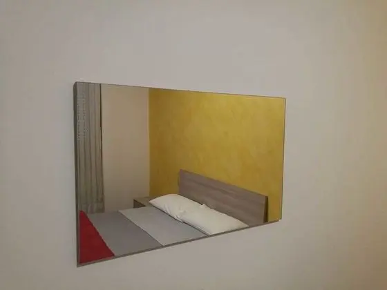 Tek Büyük Yataklı Oda, Ortak Banyo, Şehir Manzaralı