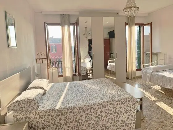 Family Oda, Kanal Manzaralı