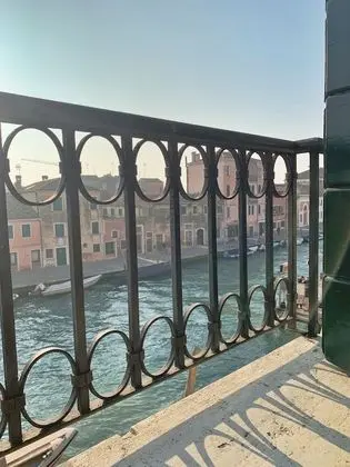 Family Oda, Kanal Manzaralı