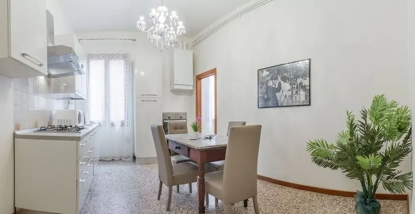 Apart Daire, 3 Yatak Odası (Riva 6 Check-in online)