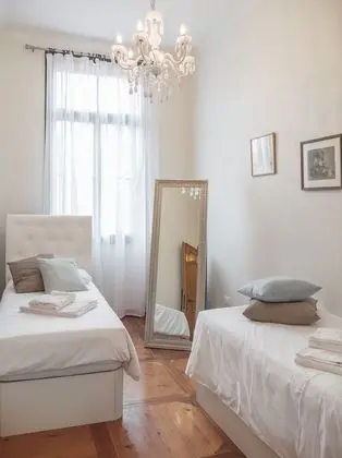 Apart Daire, 3 Yatak Odası (Riva 6 Check-in online)