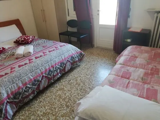 Standard Tek Büyük veya İki Ayrı Yataklı Oda, 2 Tek Kişilik Yatak, Şehir Manzaralı