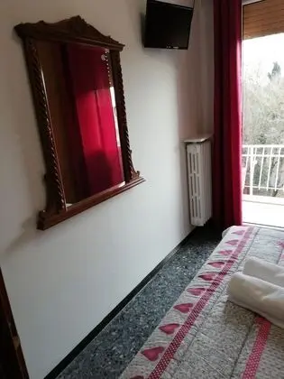 Tek Büyük Yataklı Oda, Balkon