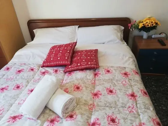 Tek Büyük Yataklı Oda, Balkon