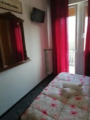 Tek Büyük Yataklı Oda, Balkon