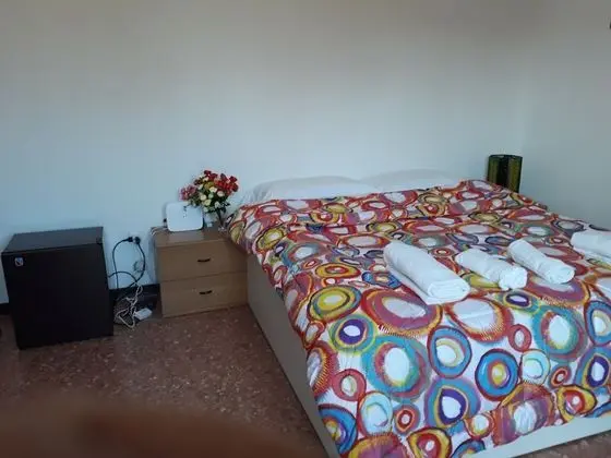 Üç Kişilik Oda, Balkon