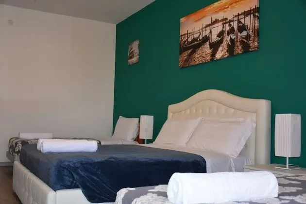 Dört Kişilik Oda, Birden Çok Yatak, Ortak Banyo