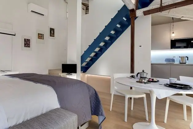 City Apart Daire, Teras, Şehir Manzaralı