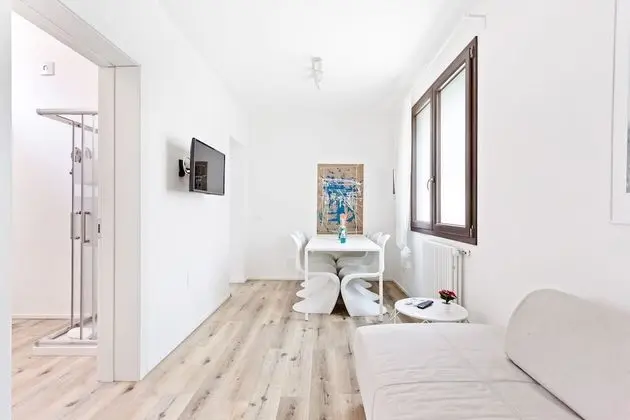Apart Daire, 3 Yatak Odası (apt 1)