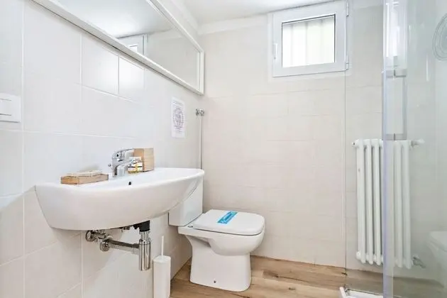 Apart Daire, 3 Yatak Odası (apt 1)