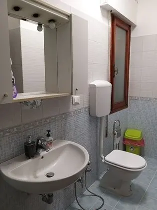 Standard Tek Büyük veya İki Ayrı Yataklı Oda, Ortak Banyo, Şehir Manzaralı