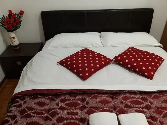 Standard Tek Büyük Yataklı Oda, Ortak Banyo, Bahçe Manzaralı