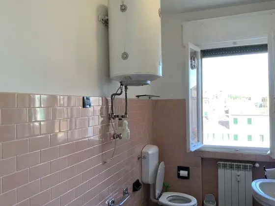 Comfort Tek Büyük Yataklı Oda, Ortak Banyo