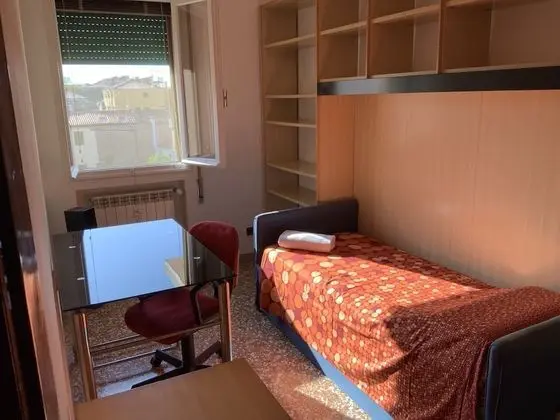 Tek Kişilik Oda, Ortak Banyo