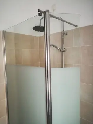 Standard Tek Kişilik Oda, Ortak Banyo