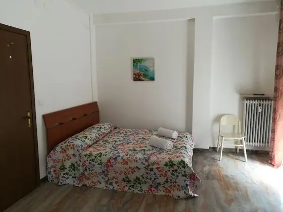 Standard Üç Kişilik Oda, Ortak Banyo