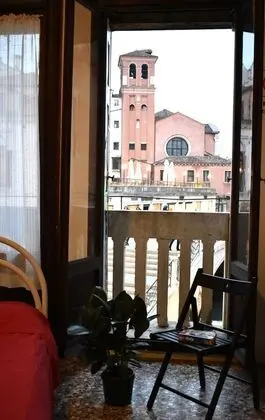 Economy Tek Büyük veya İki Ayrı Yataklı Oda, Ortak Banyo