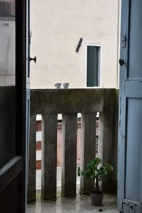 Economy Üç Kişilik Oda, Ortak Banyo