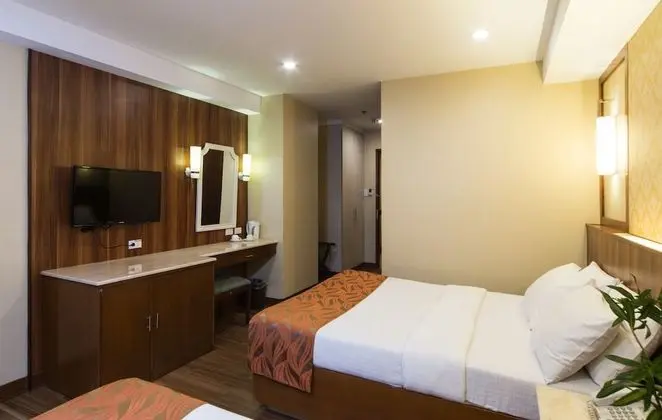 Deluxe Üç Kişilik Oda, 1 Yatak Odası