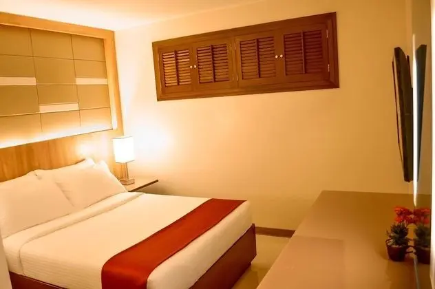 Superior Oda, 1 Büyük (Queen) Boy Yatak