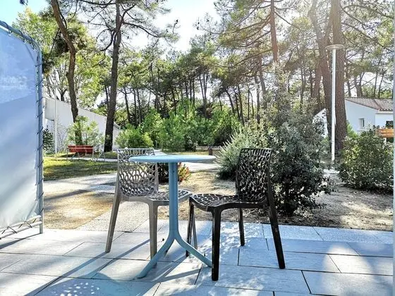 Tek Büyük Yataklı Oda, Teras