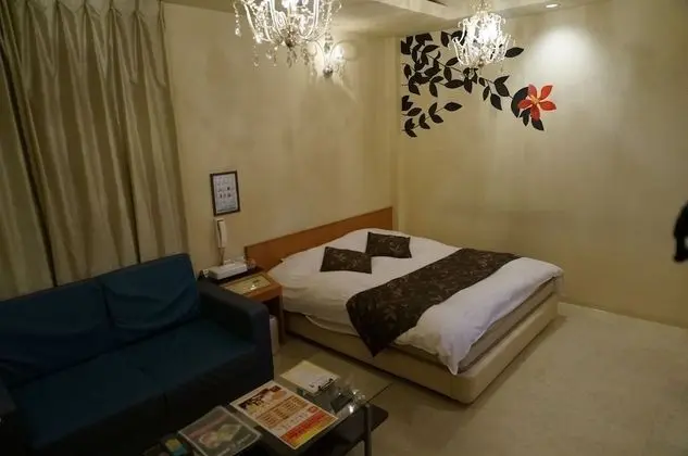 Standard Oda, Sigara İçilebilir (Love Hotel)