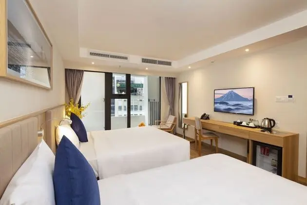 Deluxe Üç Kişilik Oda, Balkon