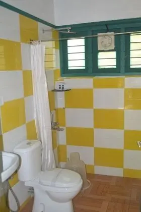 Deluxe Tek Büyük Yataklı Oda, 1 Büyük (Queen) Boy Yatak, Balkon, Bahçe Manzaralı
