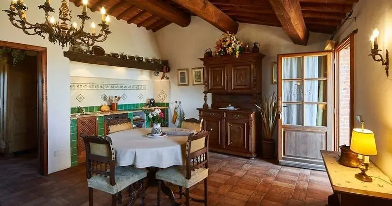 Luxury Apart Daire, 1 Yatak Odası, Teras, Havuz Manzaralı (Olivaio)