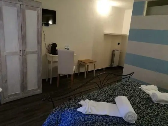 Basic Tek Büyük Yataklı Oda (Maestrale)
