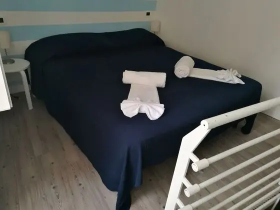 Tek Büyük Yataklı Oda (Grecale)