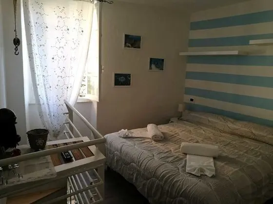 Tek Büyük Yataklı Oda (Grecale)