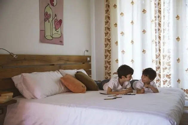 Tek Büyük Yataklı Oda